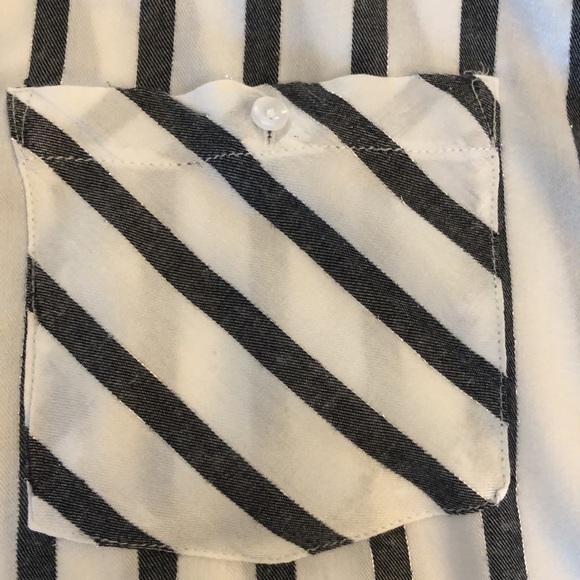 Top - Picture 4 of 6